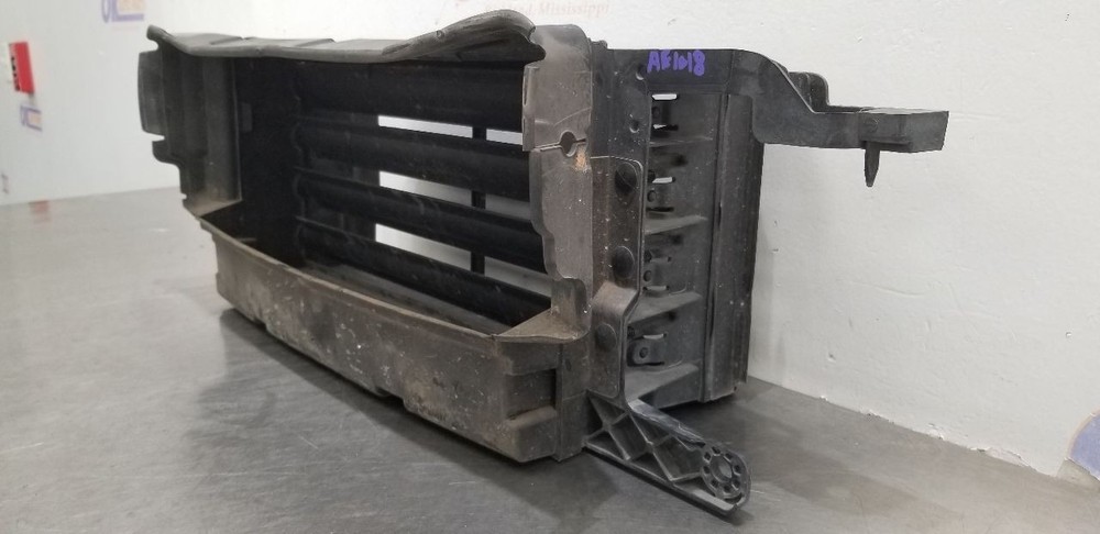 20 FORD EXPEDITION 3.5L LOWER AIR SHUTTER