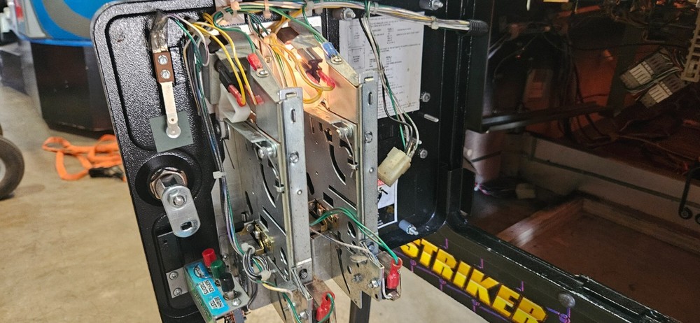 Striker Xtreme Pinball Machine - 3673