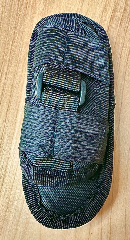 Quick-Access Tactical Flashlight Pouch - Rotatable Oxford Belt Holster
