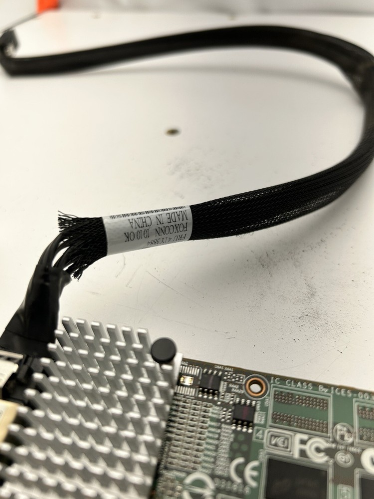 LSI IBM 46M0918 SAS PCIe x8 RAID Controller Card and Cable