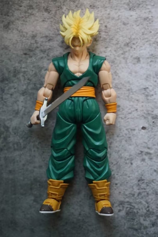 Dragon Ball SH Figuarts trunks