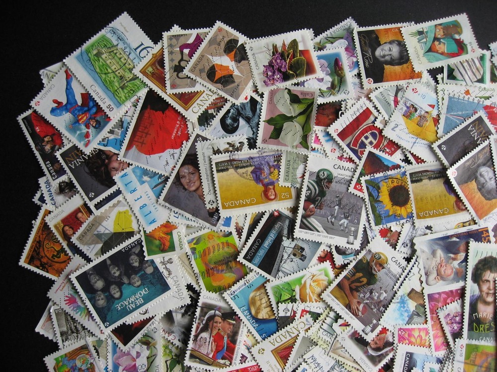 Canada U mixture (duplication,mixed cond) 300 primarily commemoratives 2005-2017