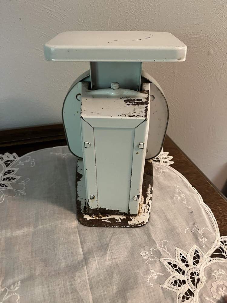 Vintage White Distressed Pelouze Platform Scale Some Rust