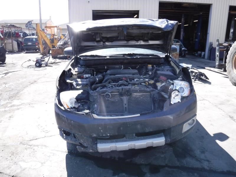 LEGACY 2011 Dash Bezel 395548