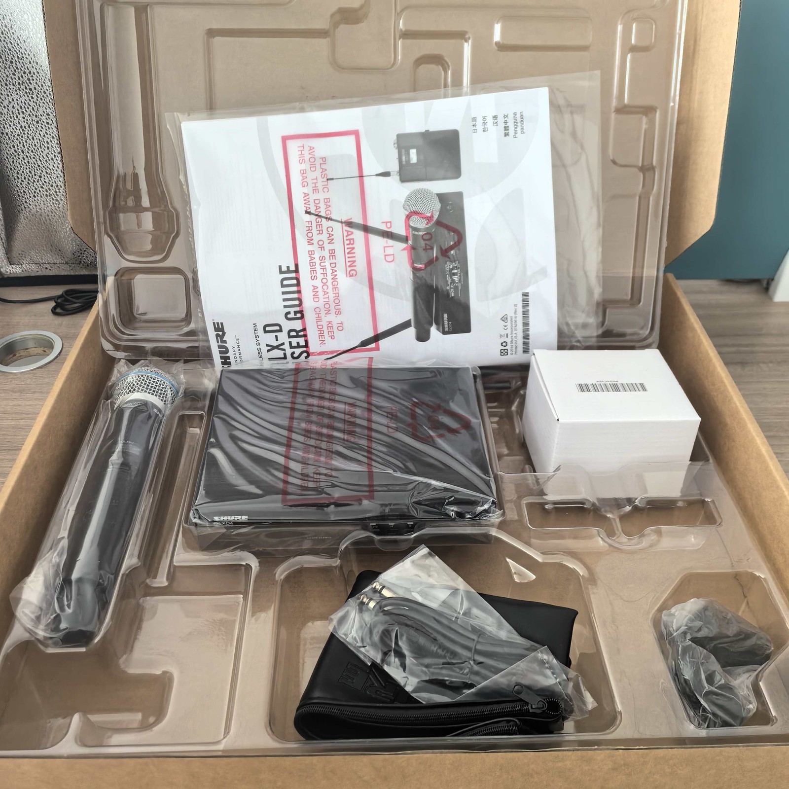 QLXD4 BETA58A Handheld Wireless Vocal System Microphones Express w/ BETA58