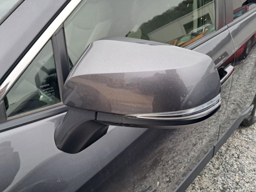 RAV 4 2019 Glove Box 4887913