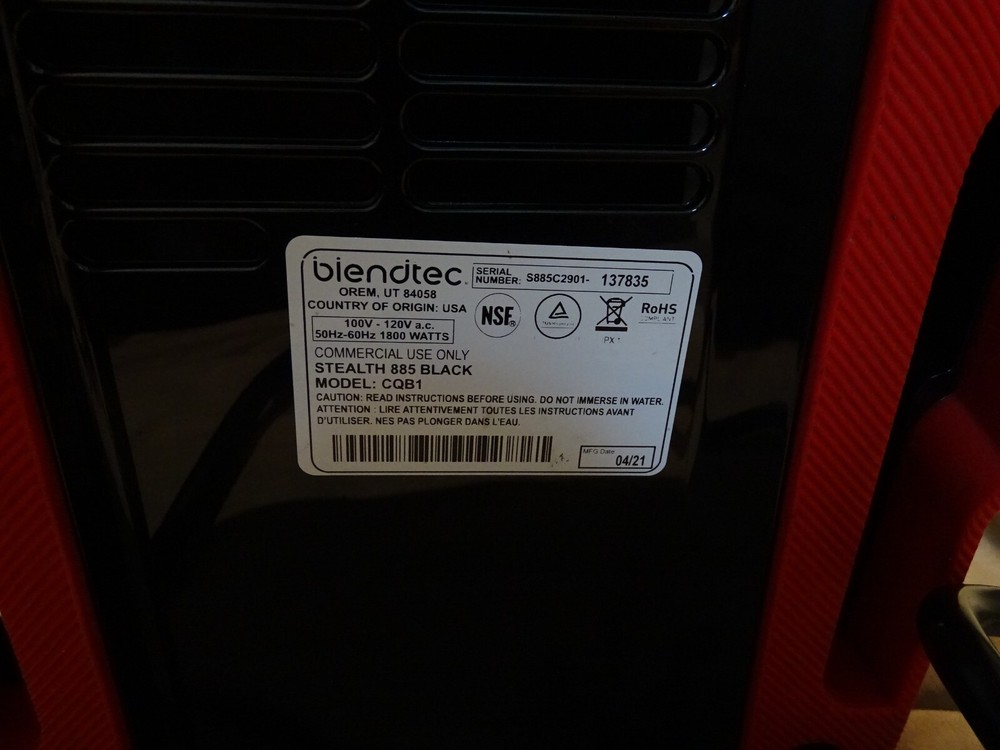 Blendtec Stealth 885 Black CQB1 Quiet Commercial Blender USB Programable