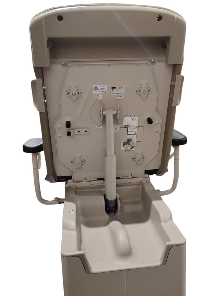 Midmark 223 Power Exam Table