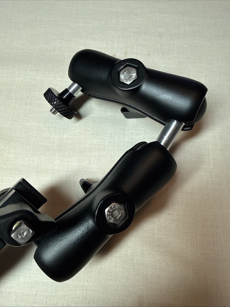 Wimberley Modular Flash Bracket System w/ Dual Articulating Arms Off-Camera