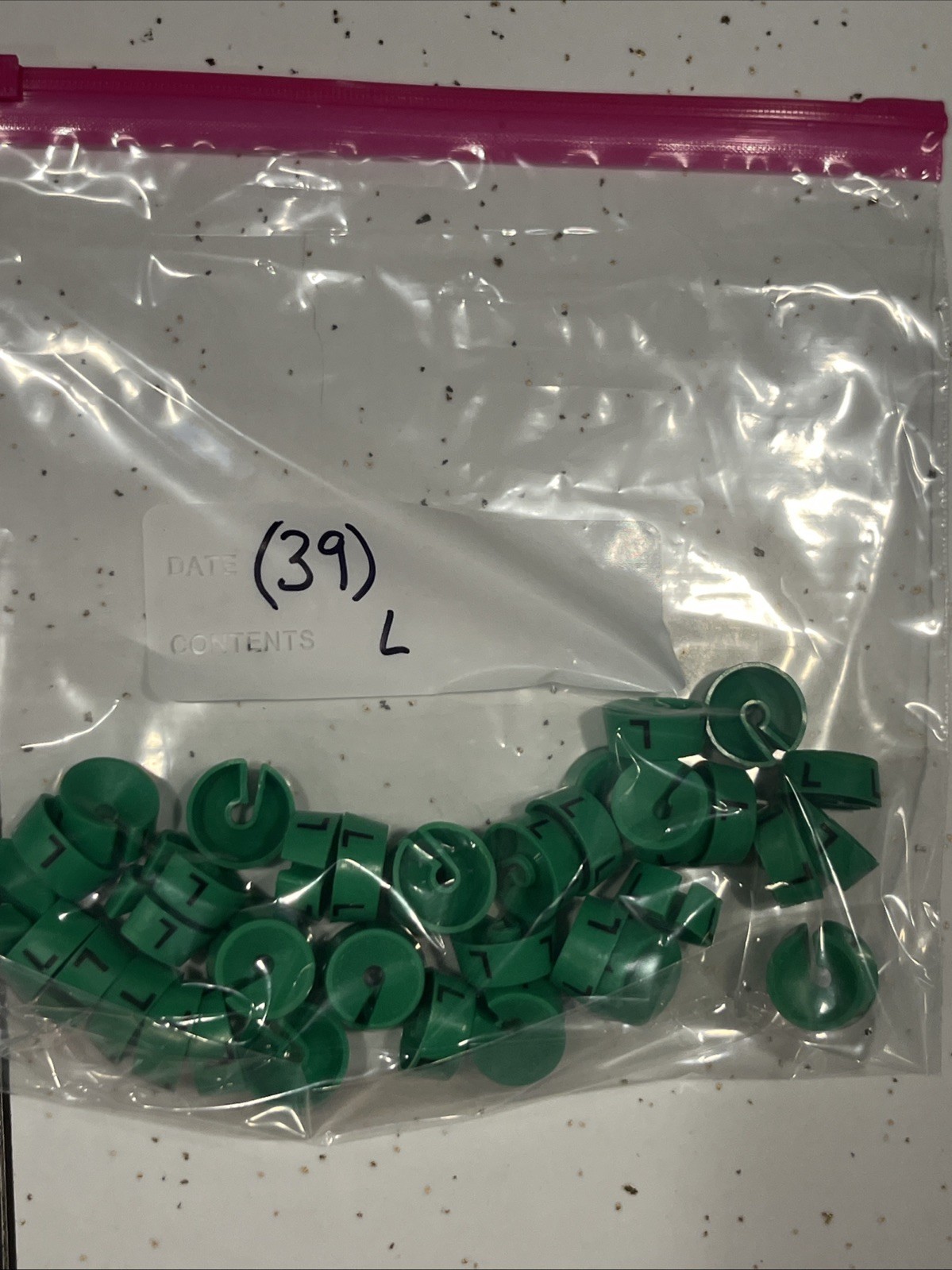 Clothes Hanger Markers, Approx 500+, XL- Small