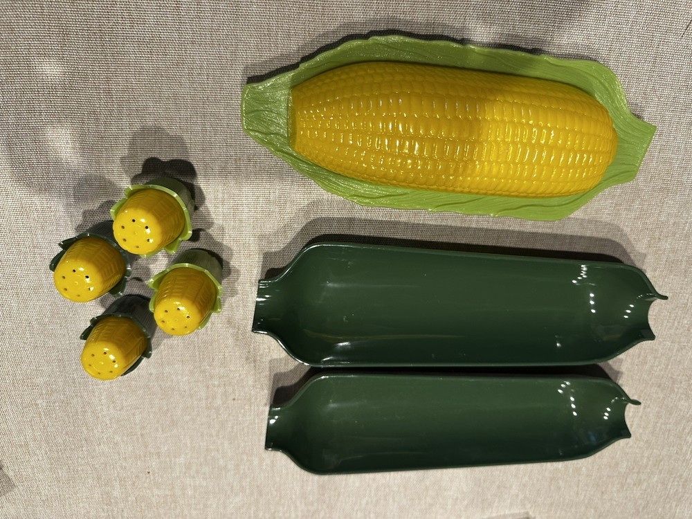 Vintage Stanley Hostess Party corn on the cob server set