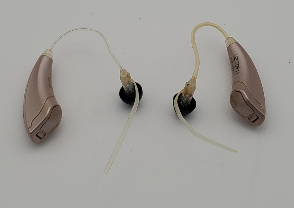 MICROTECH Hearing Aids Vector 12 BTE Pair Right & Left UNTESTED