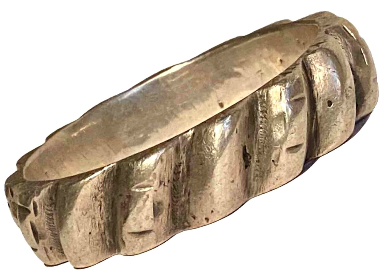 147 GRAM SOLID  SILVER TONE VINTAGE  ETHNIC TRIBAL ARTISAN BANGLE BRACELET