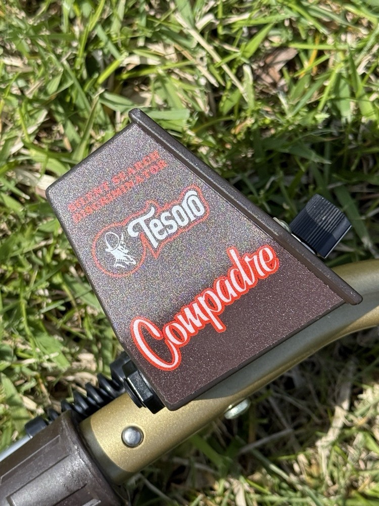 Tesoro Compadre Metal Detector