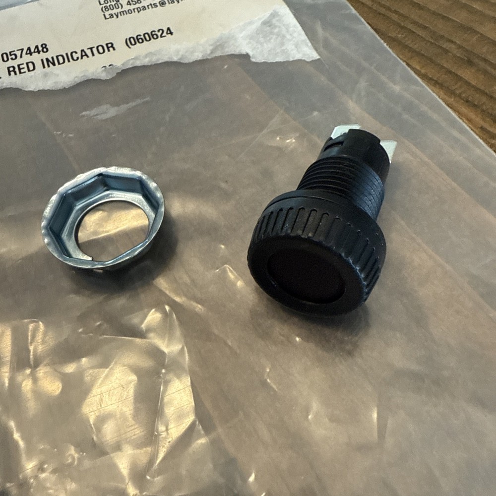 Laymor Sweepmaster indicator light,red OEM # 057448.