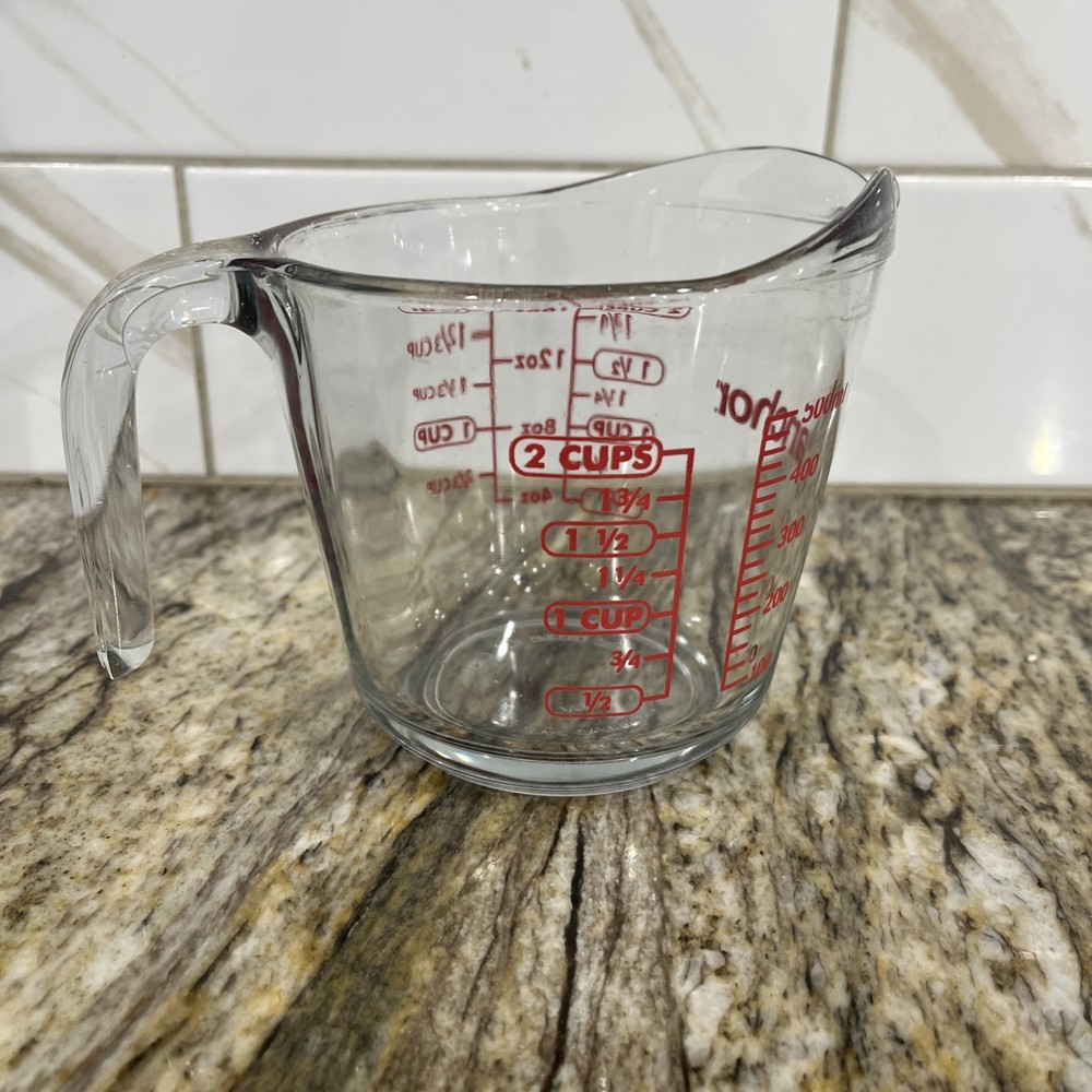 Anchor Hocking 2 Cup Measuring Cup Red Numbers & Letters Hook Handle 🇺🇸