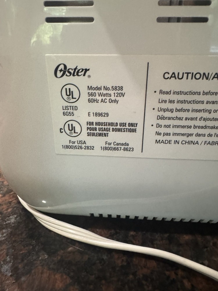 OSTER Expressbake Bread Maker Machine Model 5838 White EUC