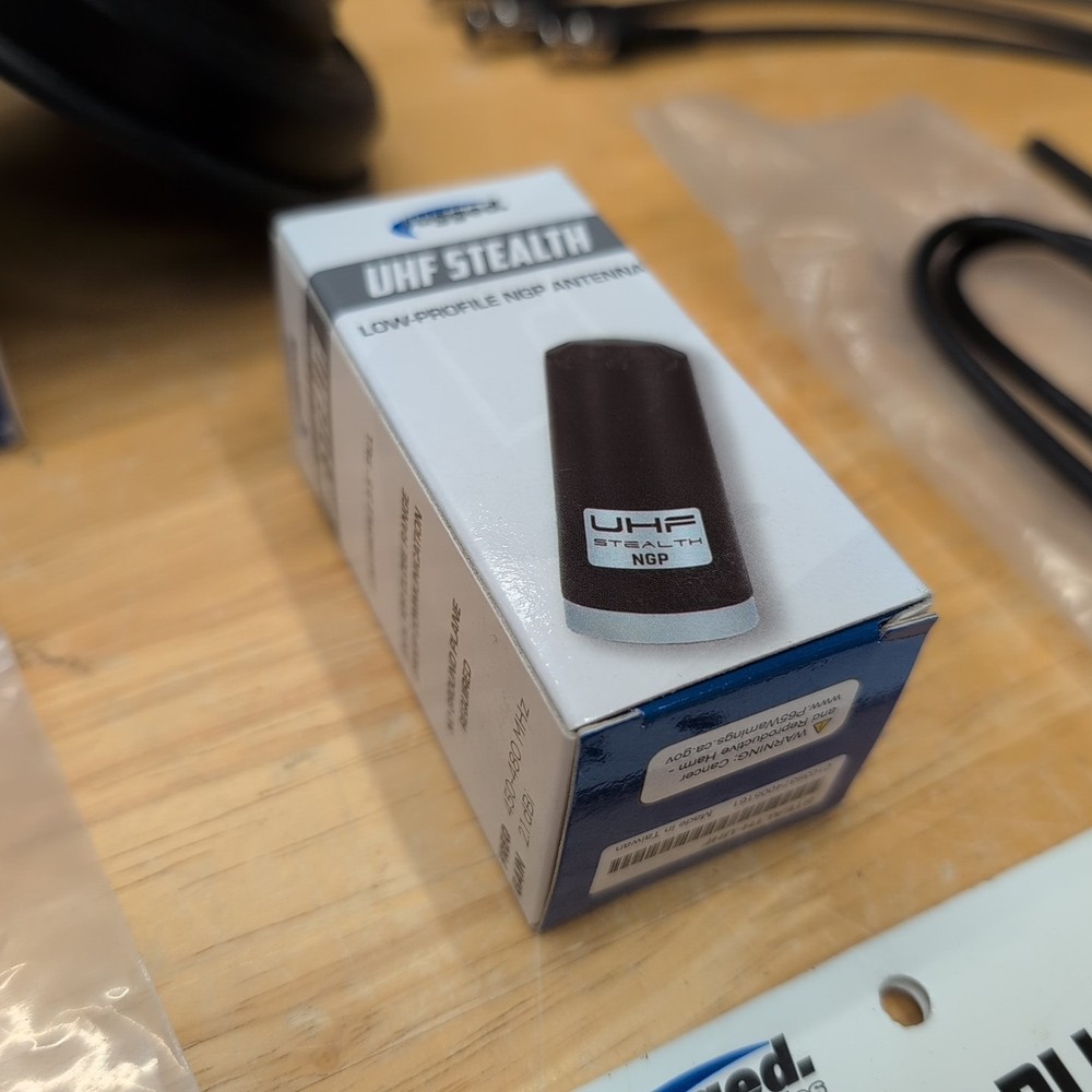 Rugged Radios STEALTH-UHF, GMRS Antenna, Knobs, Mount, Cable Plug Lot!