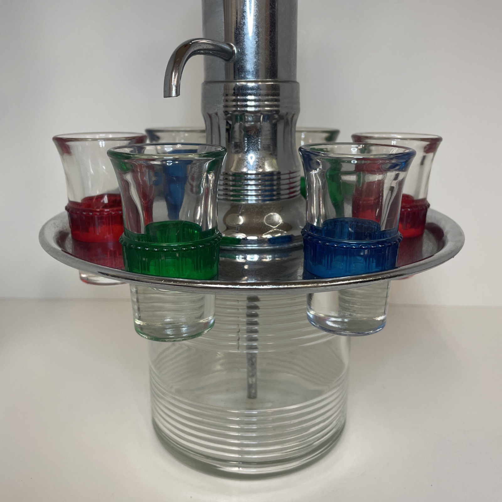 Vintage Park Sherman MCM Liquor Dispenser w/6 Shot Glasses Rotating Chrome Tray
