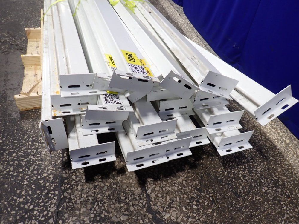 PALLET RACKING BEAMS 96" X 7 1/2" 05230330077