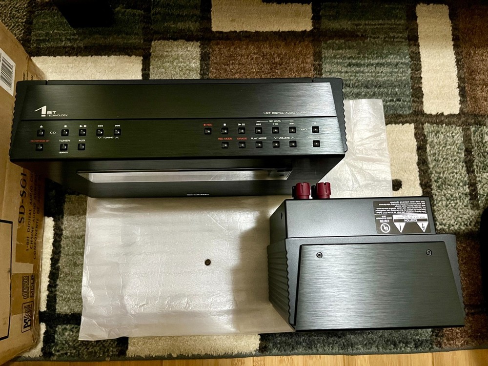 SHARP SD-SG11 Mini Component System CD/MD Player Tuner NM