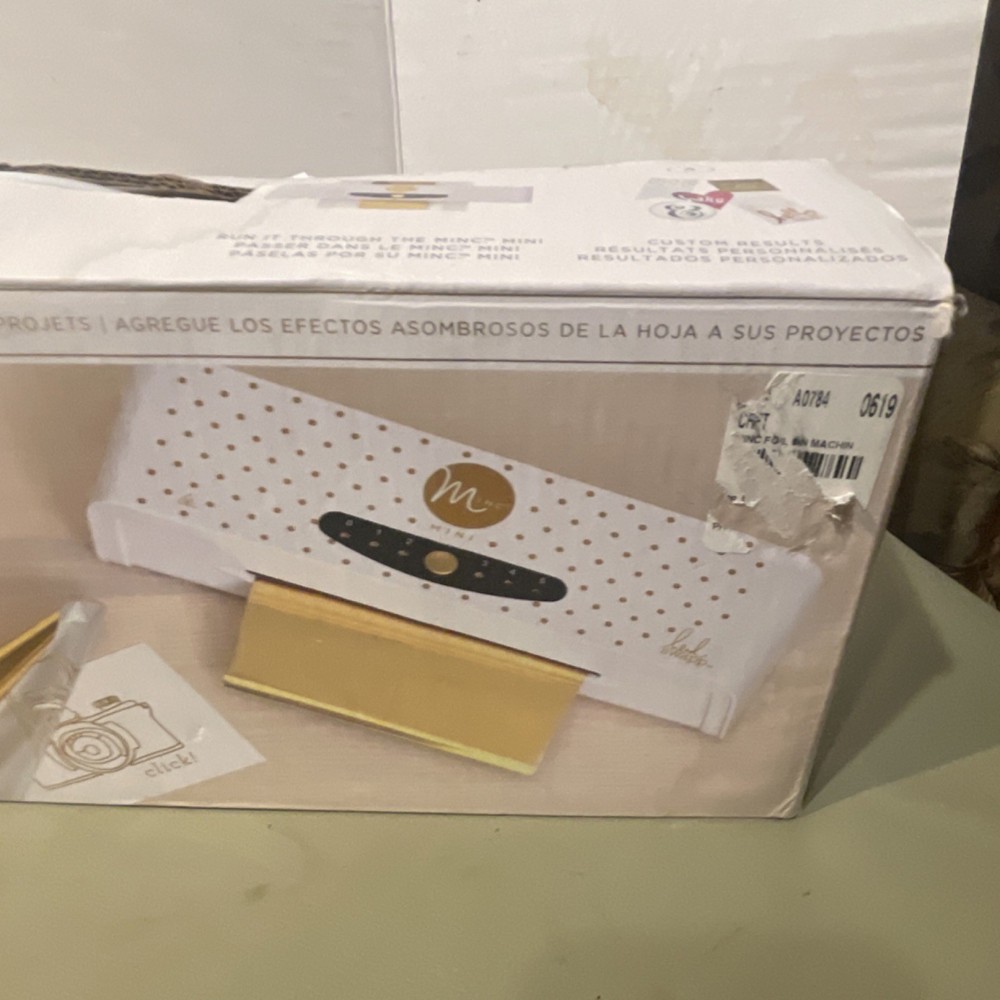 Heidi Swapp Mini Minc 6" Foil Applicator crafting machine