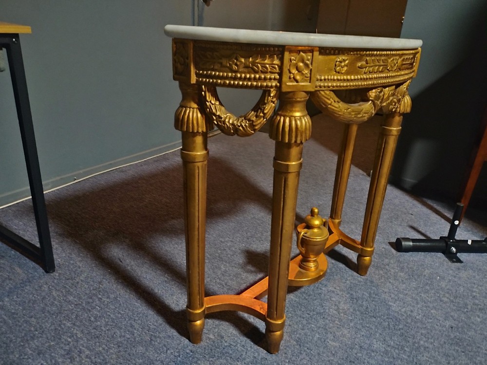 marble top table Antique 👀