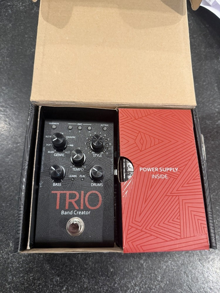 DigiTech Trio Band Creator. Original Box, power unit not included