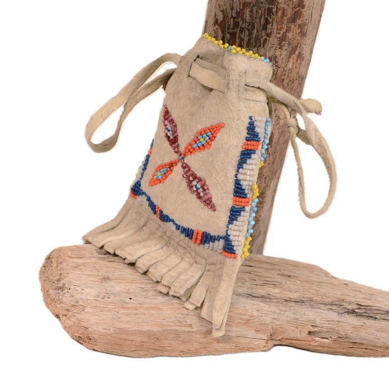 Ute Small Fringe Bag ca. 1940 Size 5.125" H included fringe x 3.25" W