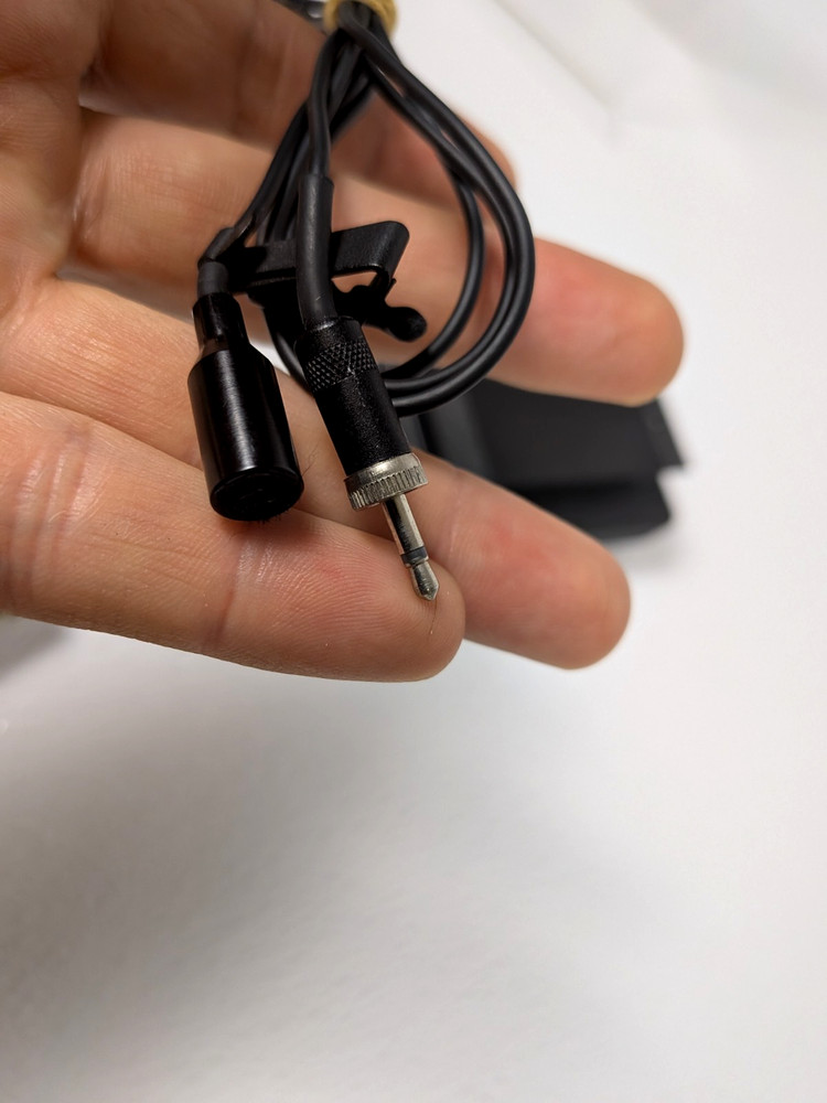 Lectrosonics M175-DC Wireless Beltpack Transmitter & M119MC Microphone NICE