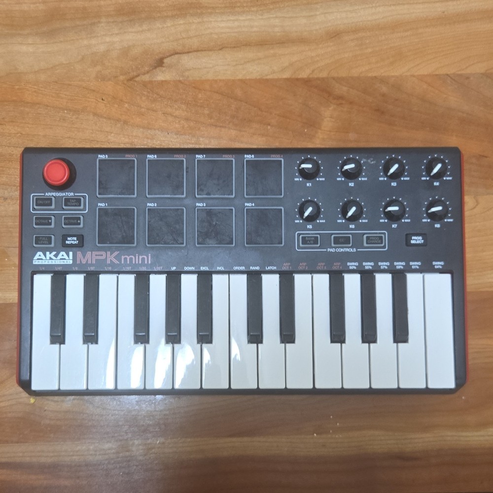 USED Akai MPK mini Keyboard Controller 25 Keys USB Out