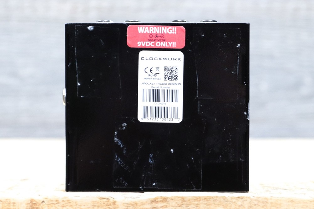 J. Rockett Audio Designs Clockwork Echo Delay with Modulation Effect Pedal w/Box