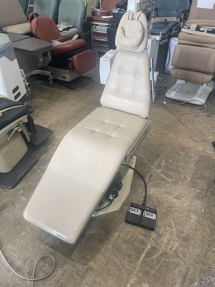 Boyd S-600 Dental Power Procedure Table