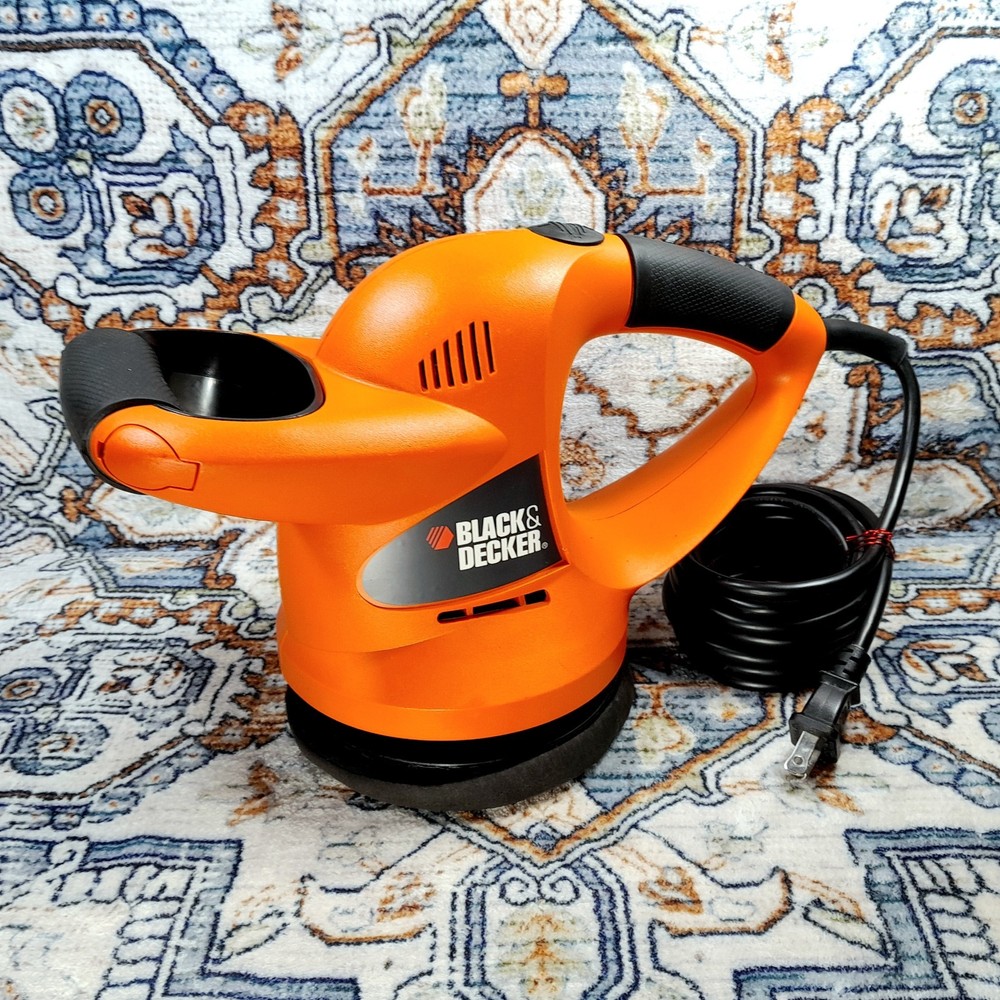 Black & Decker 6" Corded Random Orbit Buffer/Waxer/Polisher Variable Speed WP900
