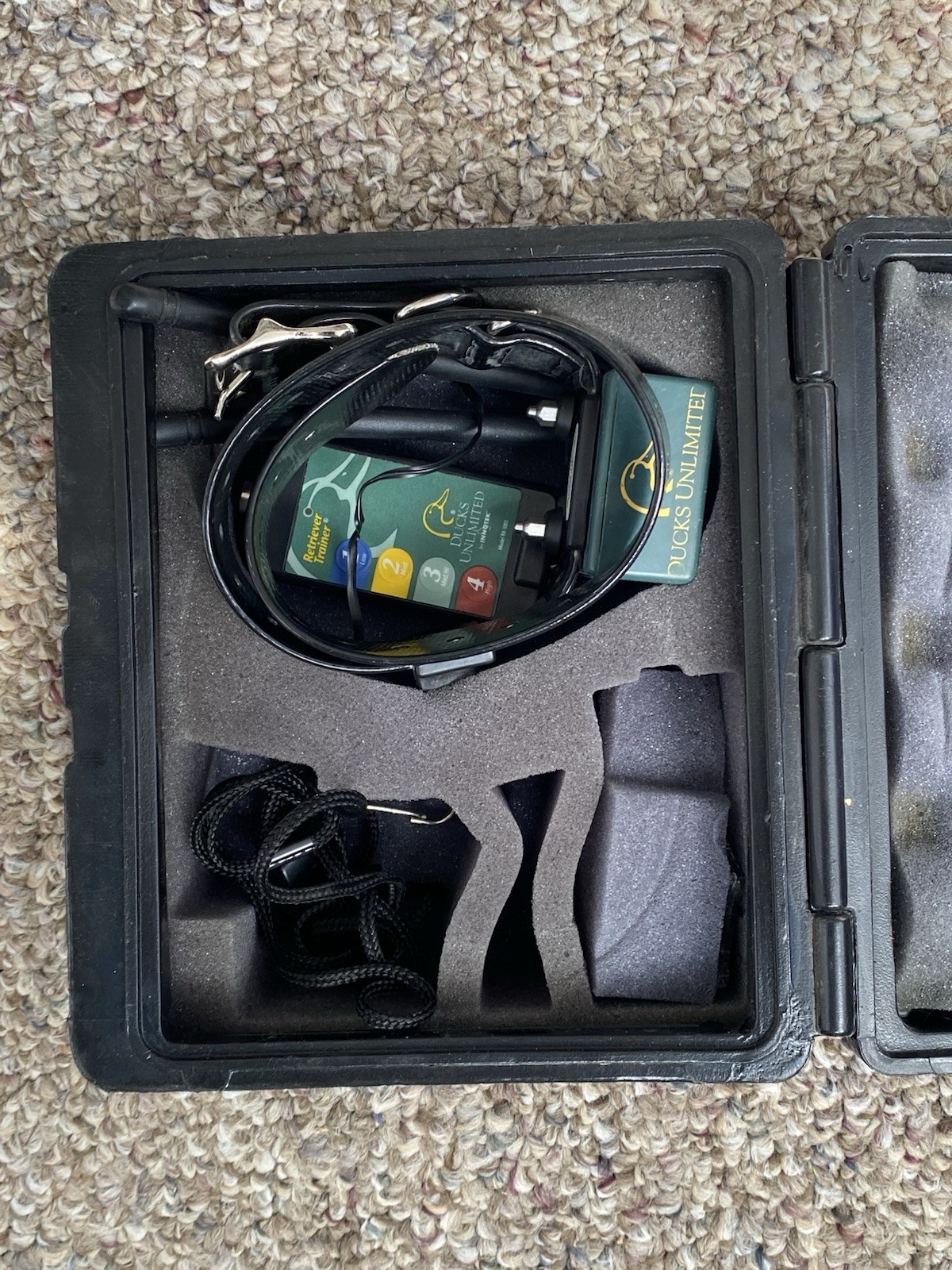 Innotek Retriever Trainer model RR-3005 remote training dog collar transmitter