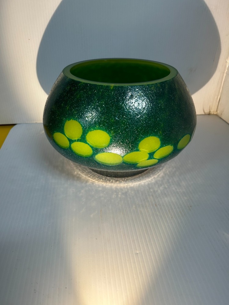 Jozef Hand Blown Mixed Opal Farba Vase