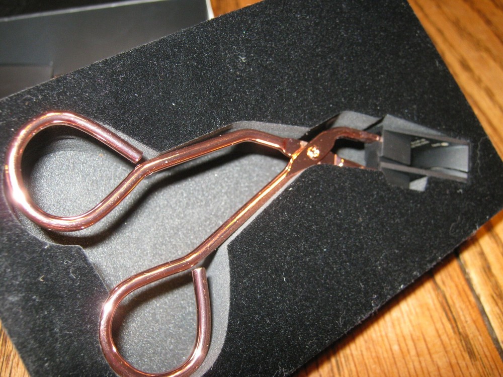 LAFABS Eyelashes Applicator Tool only NEW