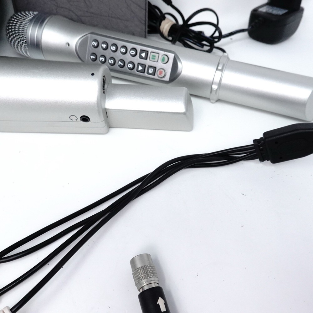 Enter Tech MagicSing Karaoke Microphone + Main Cable + Case + Wireless Mic *READ