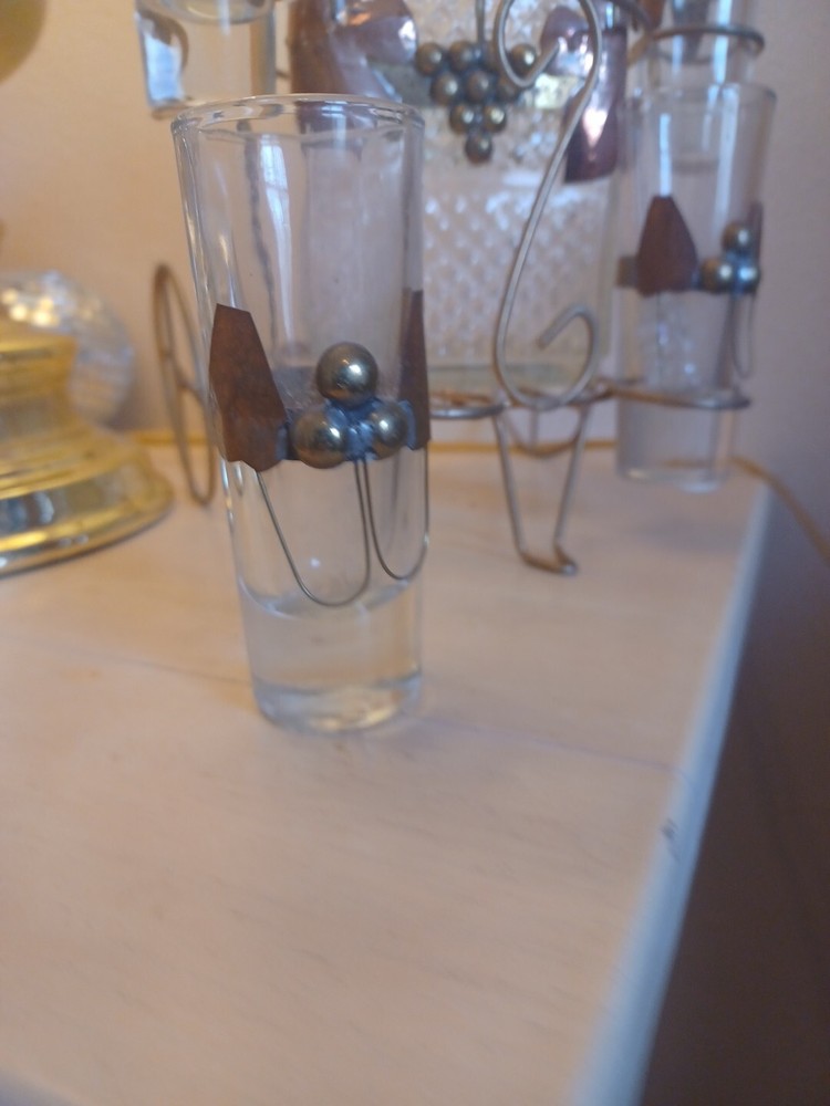 TEQUILA SHOTS GLASS, REFILL & STAND
