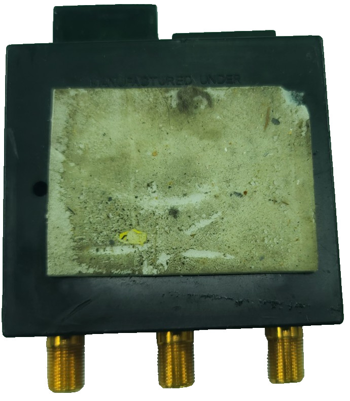 Radio Shack A & B Push Button RF Switch TV Antenna Cable Selector 2 Inputs