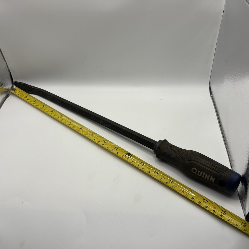 Quinn Angled Tip Pry Bar 18”