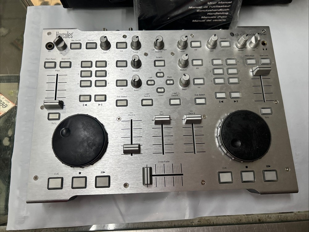 Hercules DJ Console Rmx - Mixer with case & usb cable