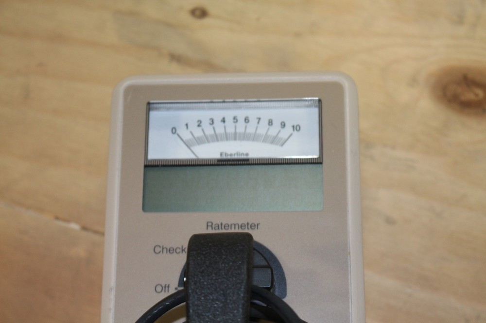 Thermo Eberline ASP2 Portable Radiation Test Meter NICE