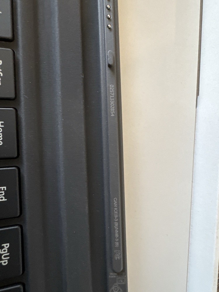 Microsoft Surface Pro Black/gray Alcantara Type Cover