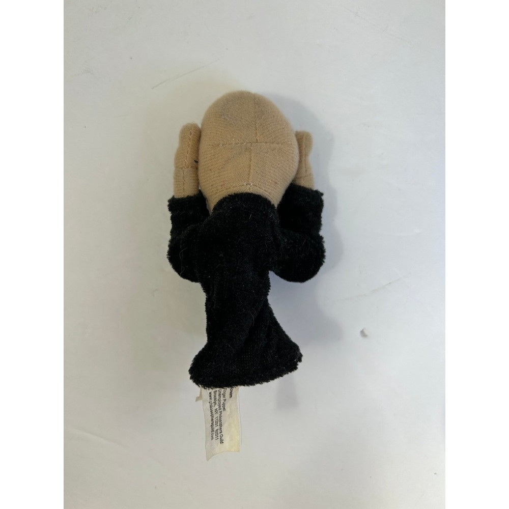 Scream finger puppet 4" year 2011