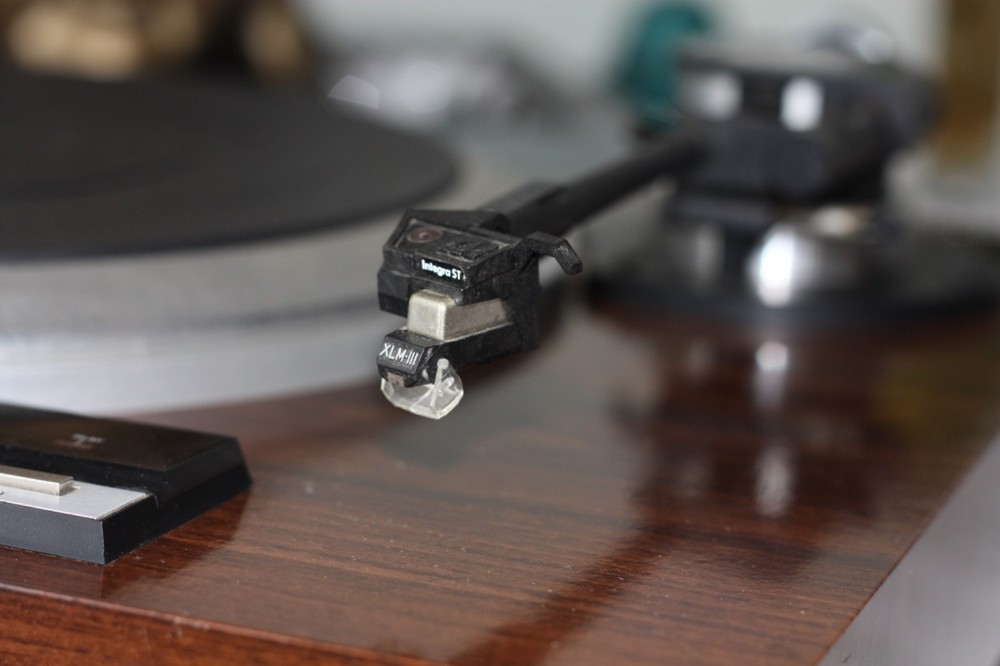ONKYO CP-1260F QUARTZ Direct Drive Fully Automatic Turntable