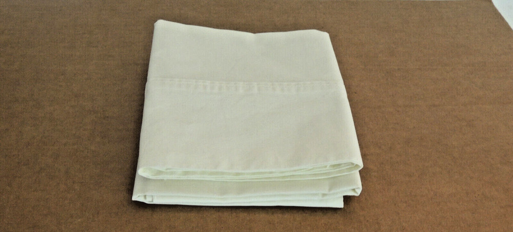 pillowcase standard WHITE solid 100% cotton pair 200 COUNT M/PALESTINE