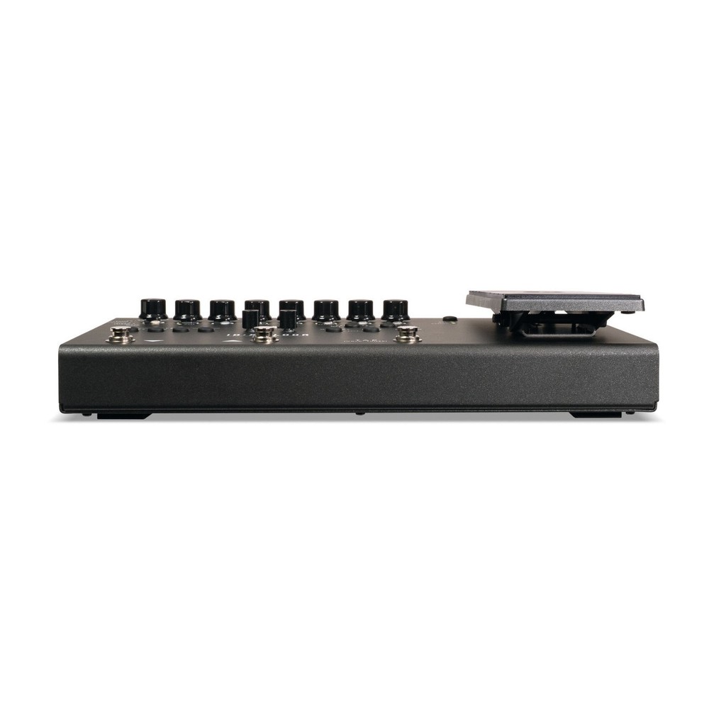 Blackstar ID X Floor Two Multi Effects Pedal with Amp Modeling (Black)
