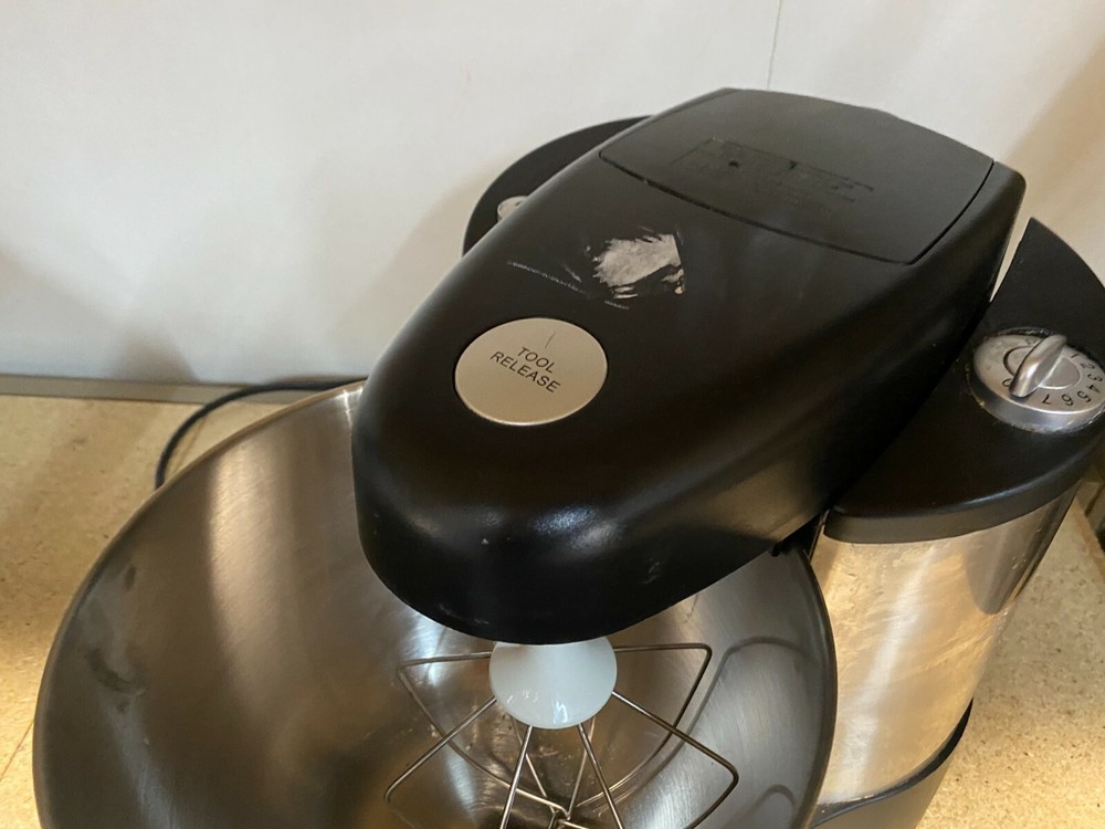 SALTON MFKM500B Multi Function Kitchen Machine Mixer