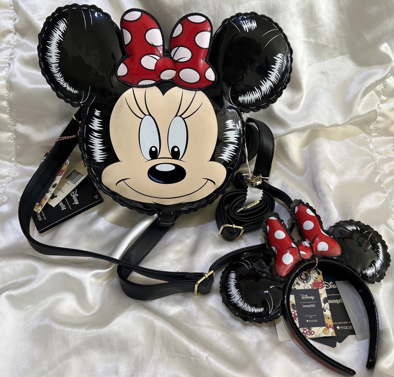 RARE NEW MACYS X LOUNGEFLY 1ST EDITION PARADE MINNIE MOUSE BALLOON AND EARS SET!
